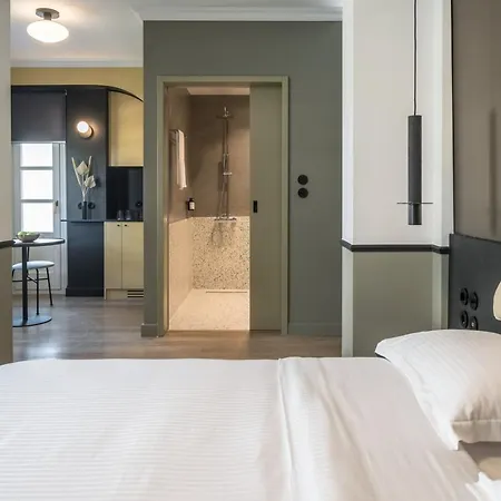 72 Ad Urban Comfort Oda ve Kahvaltı 4*