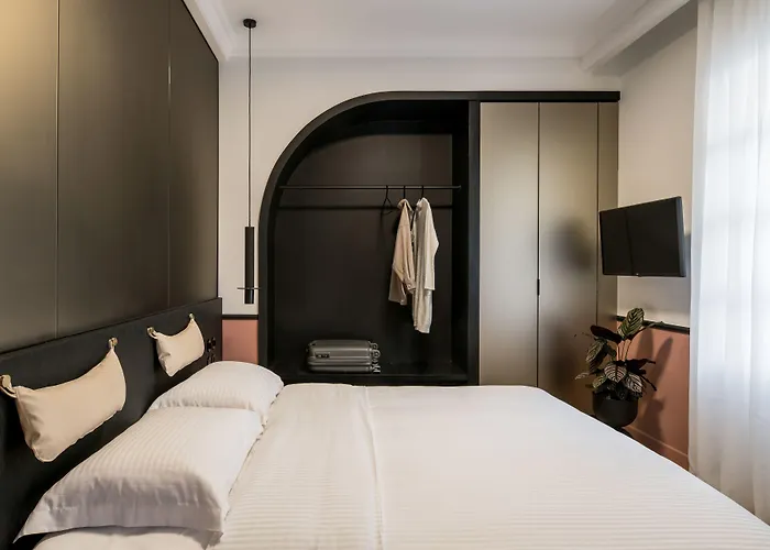 72 Ad Urban Comfort Bed & Breakfast 4*