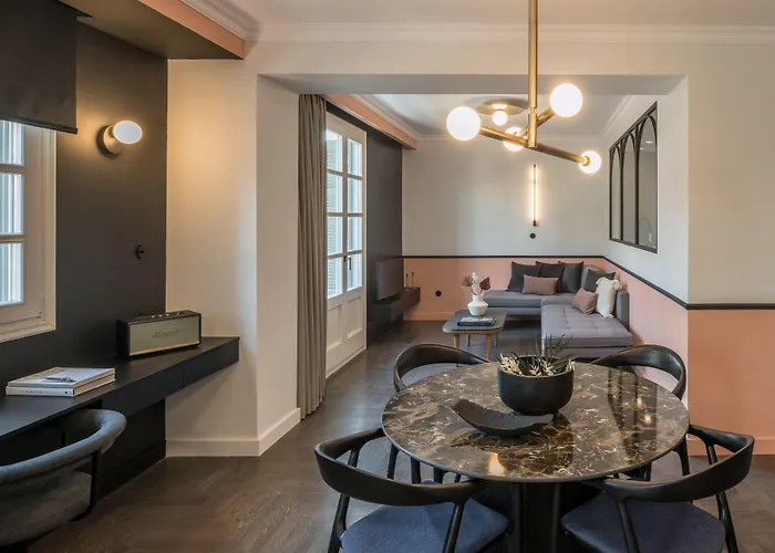 72 Ad Urban Comfort Bed and breakfast 4*